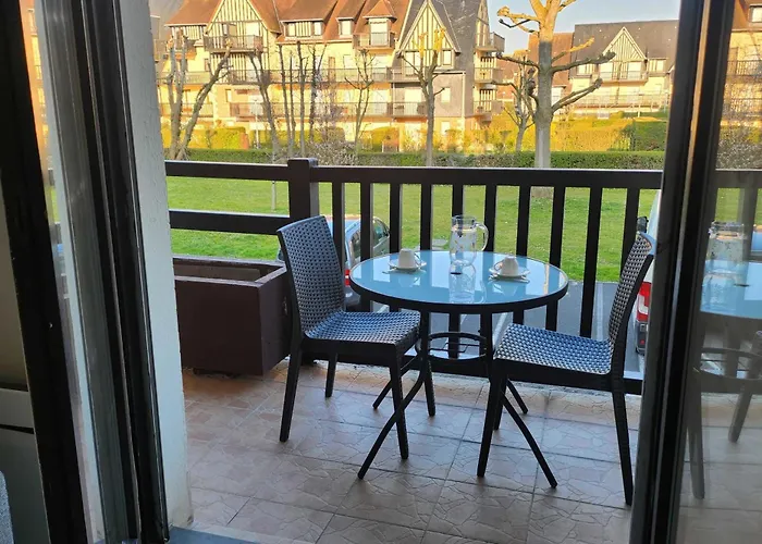 T2 With Balcony - Near