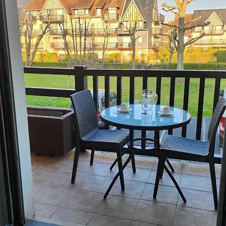 T2 With Balcony - Near