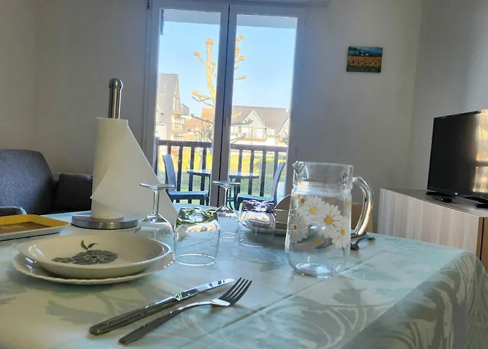 Apartment T2 With Balcony - Near Cabourg