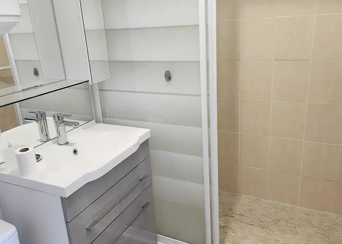 Apartment T2 With Balcony - Near Cabourg